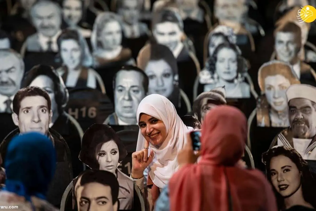 (تصاویر) فاصله گذاری اجتماعی با تصاویر بازیگران و خوانندگان قدیمی