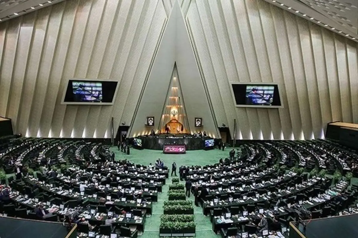 گاف هیات رئیسه مجلس در غیاب قالیباف