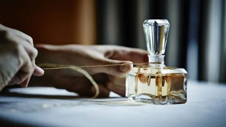واردات عطر هم ممنوع شد