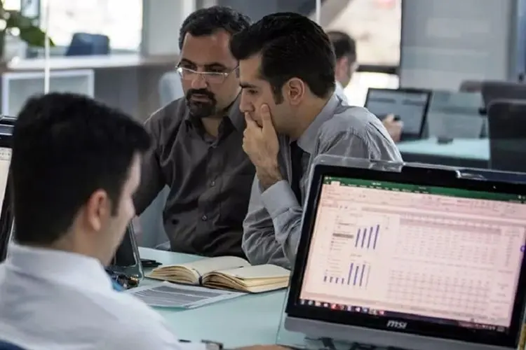 احراز هویت آنلاین بورس؛ راهنمای دریافت غیرحضوری کد بورس از آپ و سیگنال