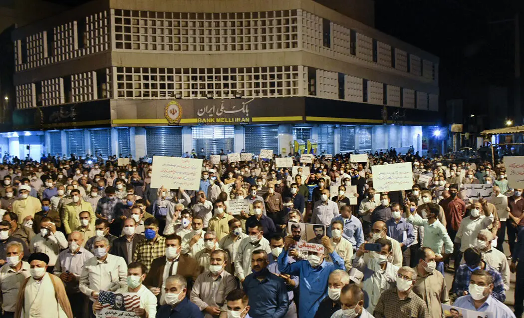 (تصاویر) تظاهرات شبانه در بهبهان