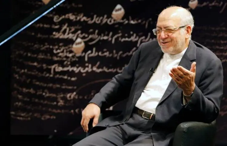 نعمت‌زاده: دخترم از زندان تماس گرفت که فامیلی نعمت‌زاده را عوض می‌کنم