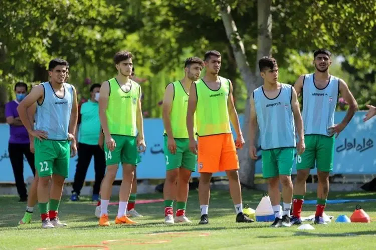 ملی‌پوشان کرونایی دیپورت شدند