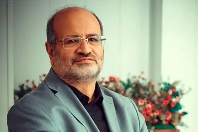 اینکه بخواهیم در برابر کرونا پرچم افتخار بالا ببریم، اصلا علمی نیست/ امواج بعدی کرونا خواهد آمد