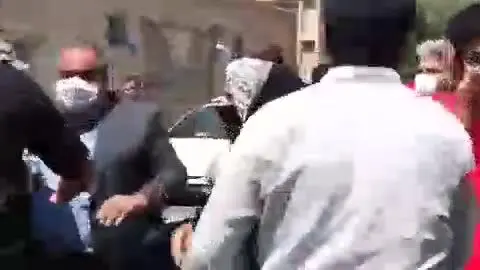 (ویدئو) ماجرای حمله با چاقو به عوامل برنامه در شهر شبکه ۵