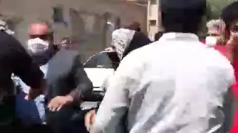 (ویدئو) ماجرای حمله با چاقو به عوامل برنامه در شهر شبکه ۵