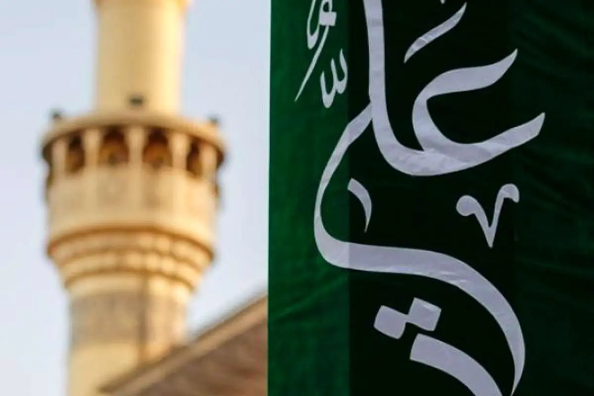 (تصاویر) آذین بندی حرم امام علی(ع) در آستانه عید غدیر
