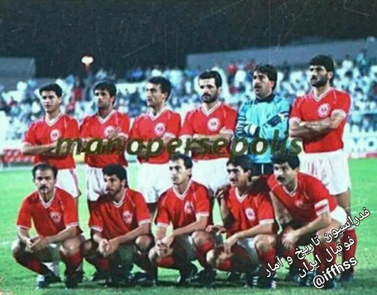 (عکس) روزی که پرسپولیس با ۲۷ نفر وارد زمین شد