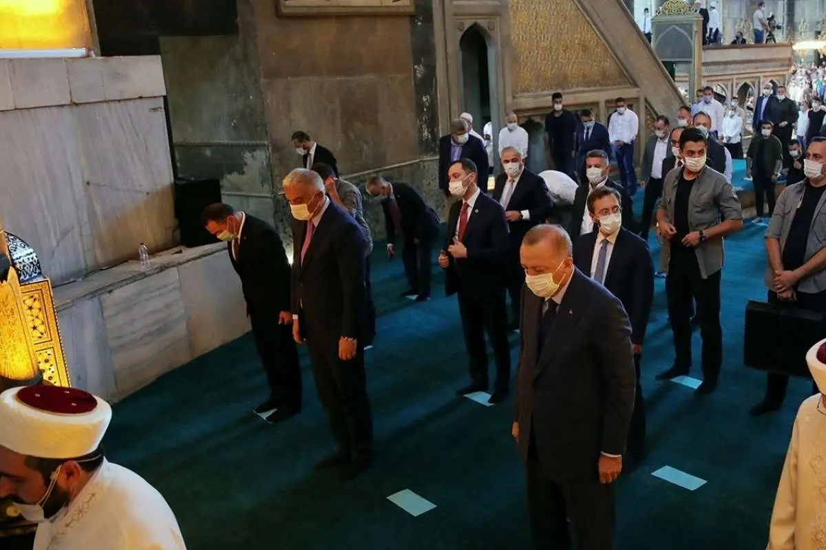 (تصاویر) شرکت اردوغان در نماز جمعه مسجد ایاصوفیه