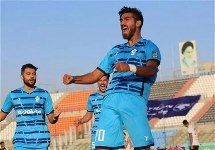 سانتا کلارا مهاجم ایرانی می‌خواهد