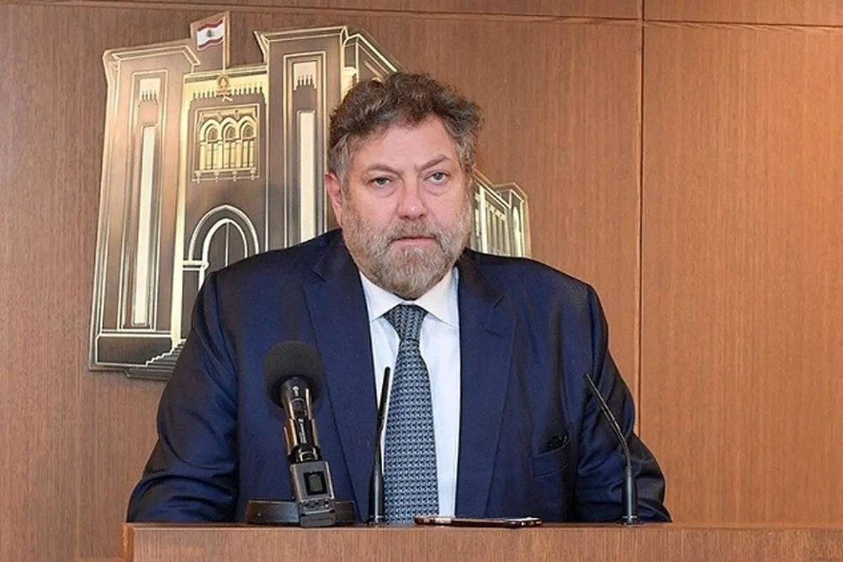 سونامی استعفا در لبنان