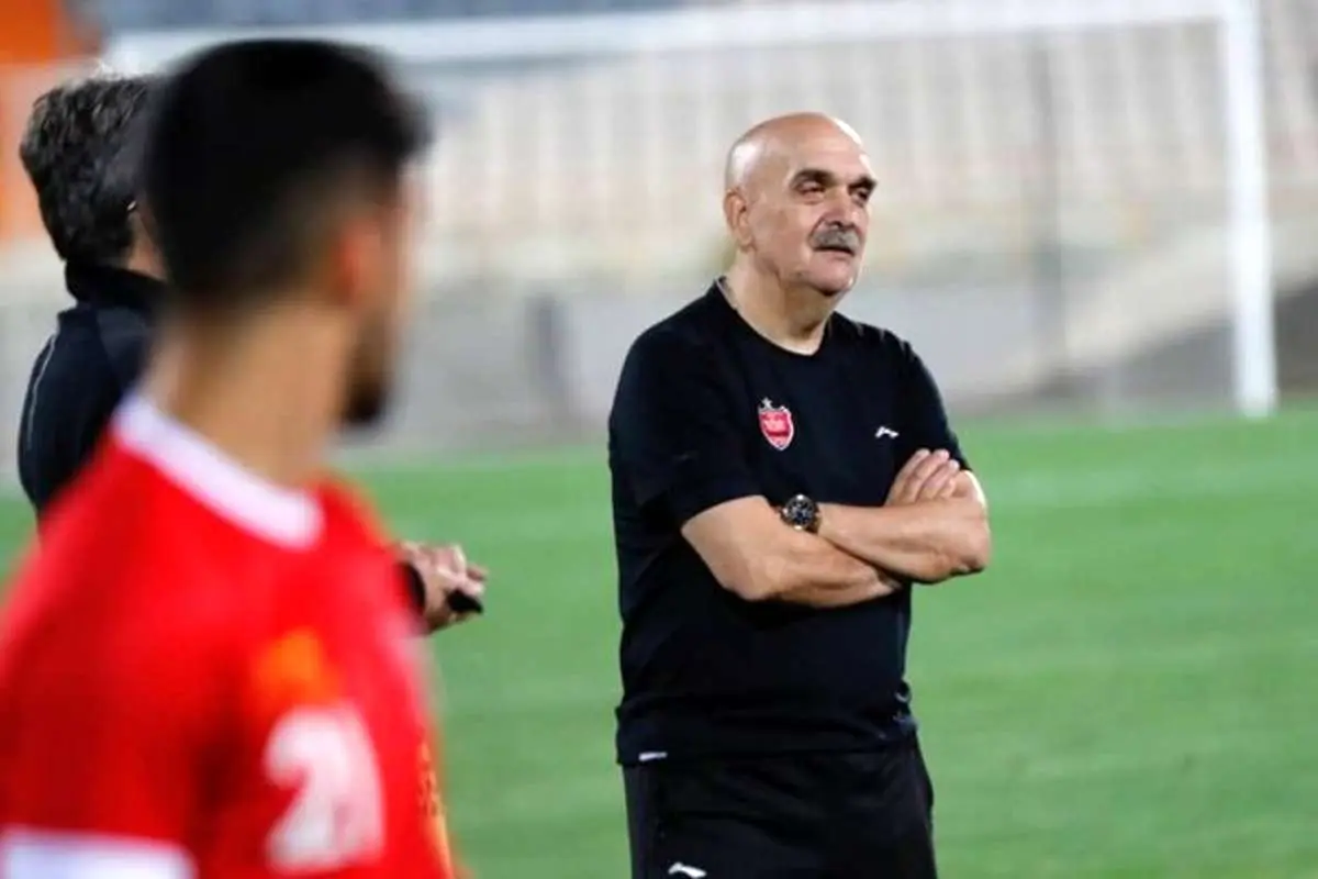 آمادگی فیفا برای پرداخت طلب دو مربی پیشین پرسپولیس