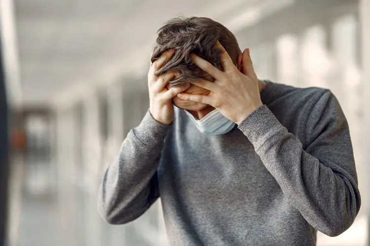 آیا سرگیجه علامت کرونا است؟