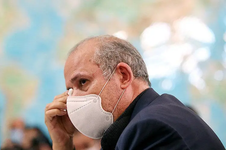سهم احمدی نژاد و روحانی از کوتاه قامتی مدیران فوتبالی