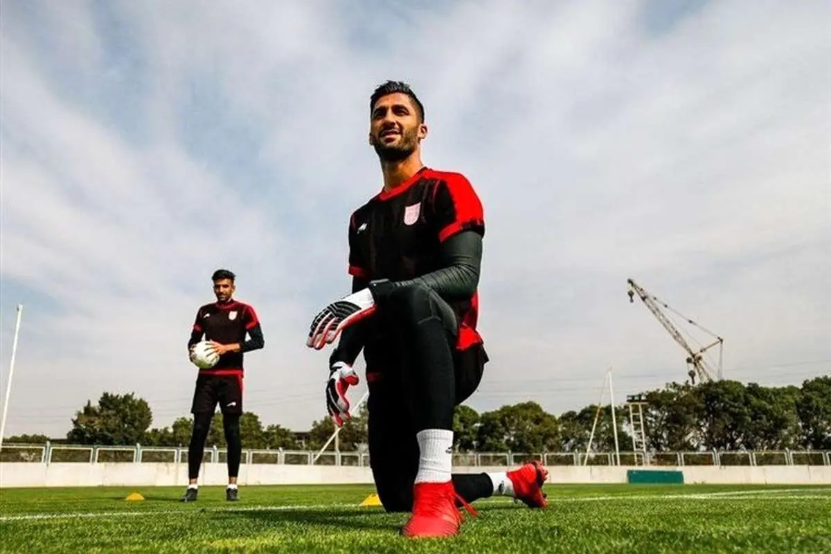 دروازهبان تیم ملی در راه پرسپولیس