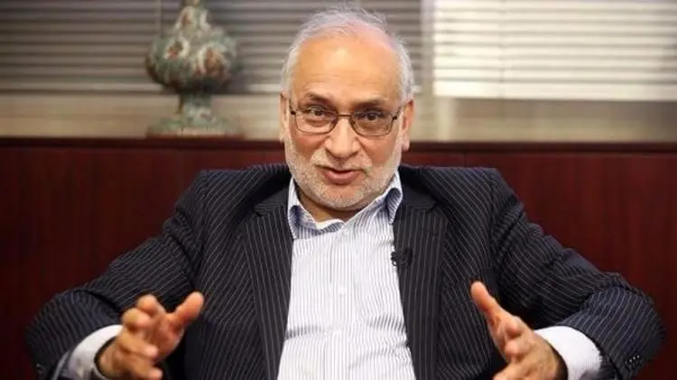 حسین مرعشی: وقت حرف‌های قشنگ گذشته است