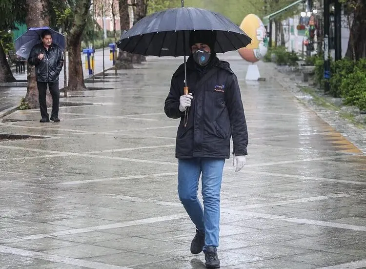 بارش باران و وزش باد شدید در برخی استان‌های کشور
