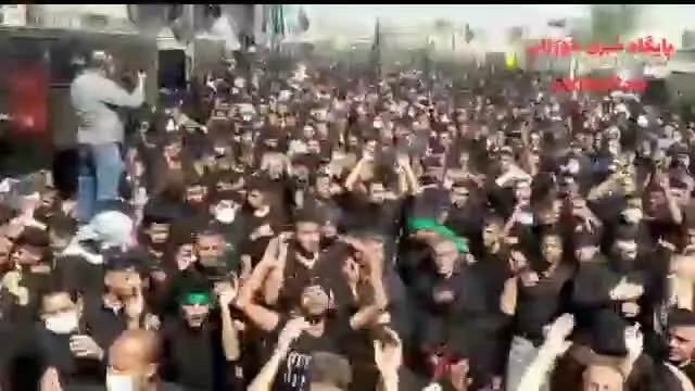 (ویدیو) عزاداری چندهزارنفری در اهواز و بدون رعایت پروتکل‌های بهداشتی!