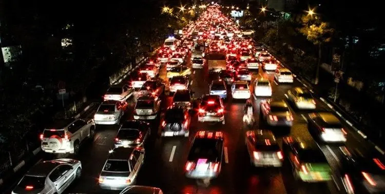 ترافیک نیمه سنگین در آزادراه‌های تهران-قم و تهران-ساوه