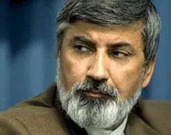 قبول حزب موسوی منوط به مشروع دانستن دولت است