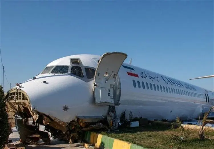 خلبان ۶۴ ساله، عامل سانحه فرودگاه ماهشهر
