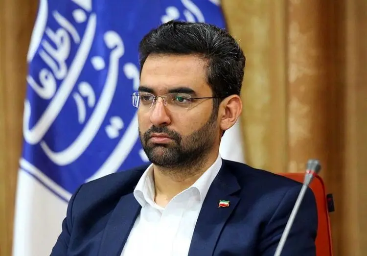 آذری‌جهرمی: قهر نکردم/ مدتی بیمار بودم