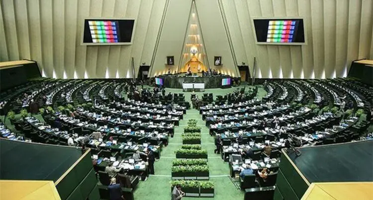 احضار ۶ وزیر به مجلس