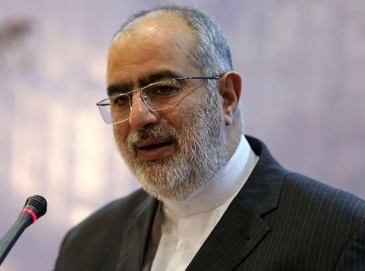 آشنا:  دولت روحانی می‌رود، شما می‌مانید و مردم!