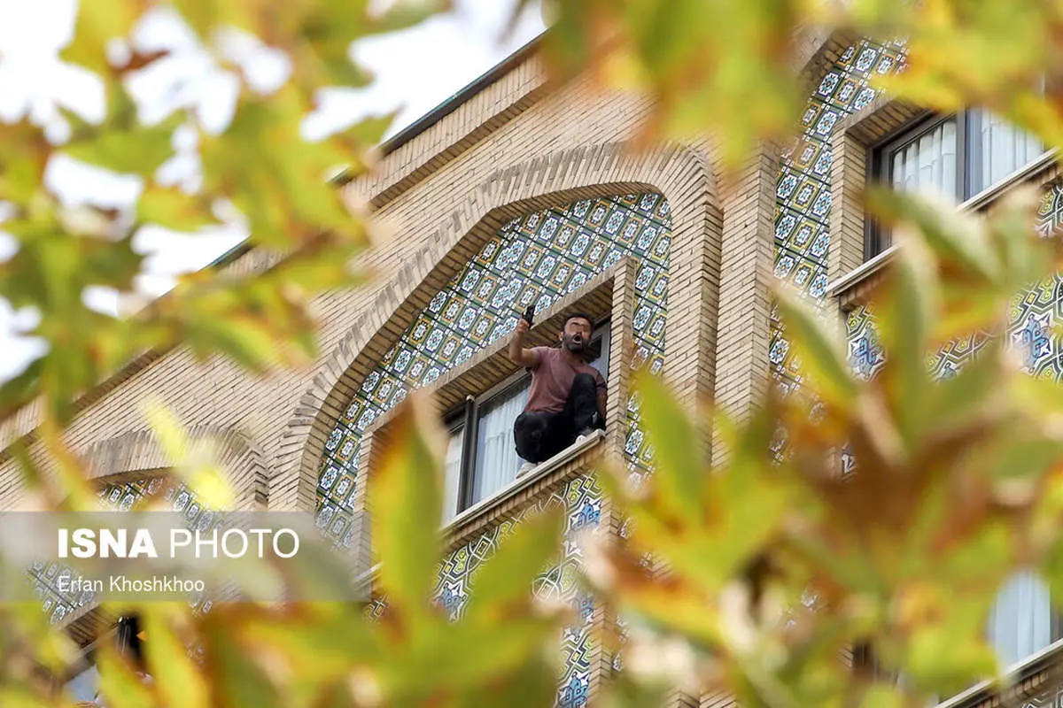 (تصاویر) اقدام به خودکشی در هتل فردوسی