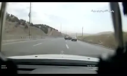 (ویدئو) واژگونی پژو ۲۰۶ سرقتی در اتوبان
