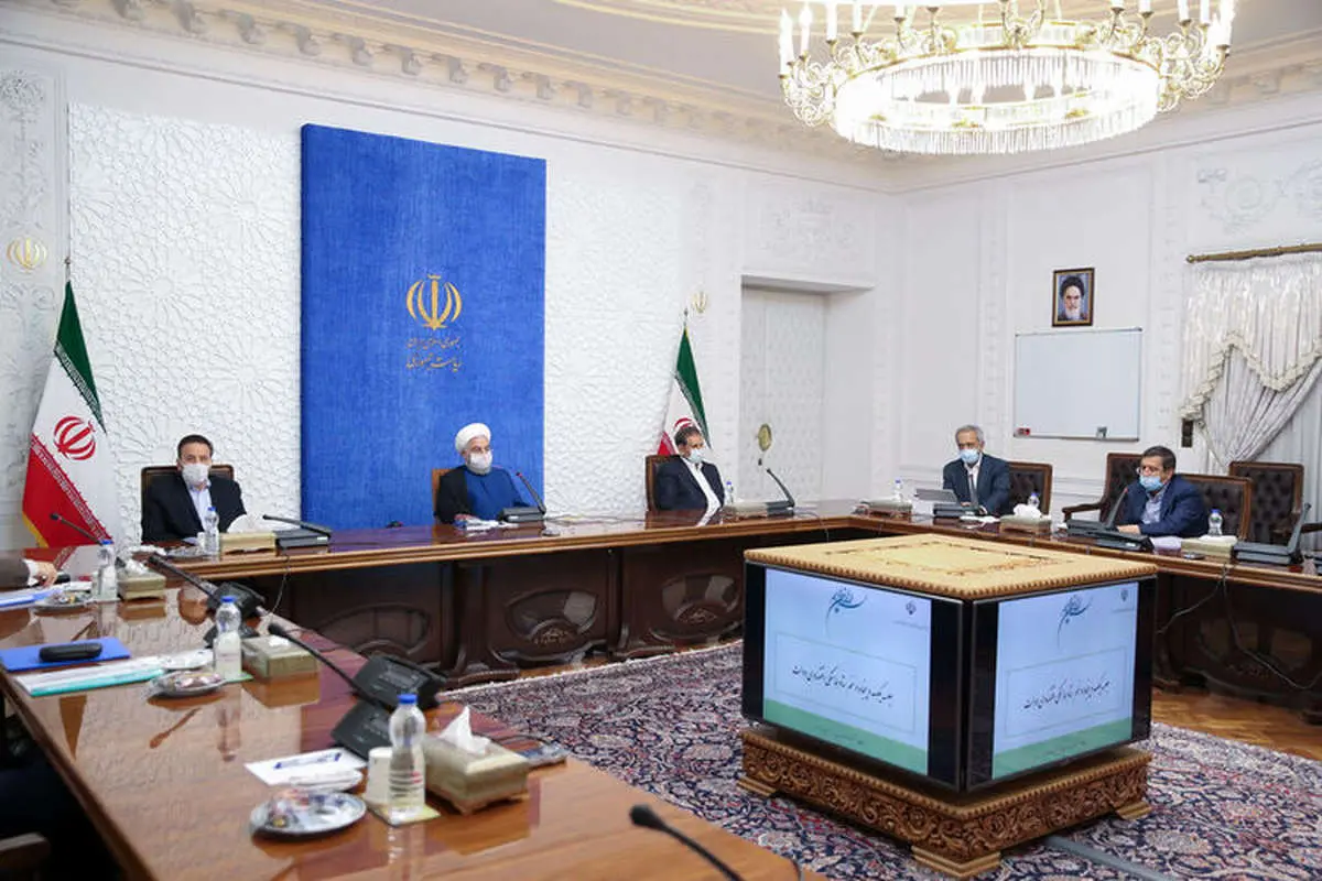 روحانی: عرضههای دولتی سودآور در بورس ادامه دارد