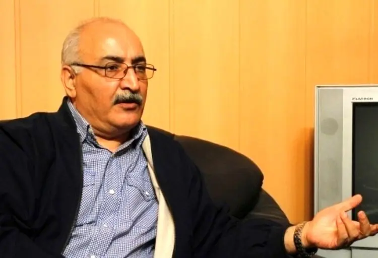 بهمن مفید دق‌مرگ شد
