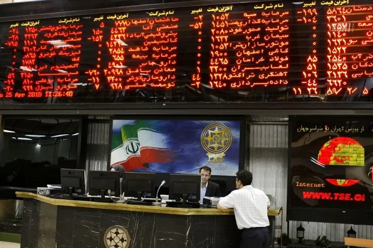 کارشناس بورس: فعلا نه بخرید، نه بفروشید