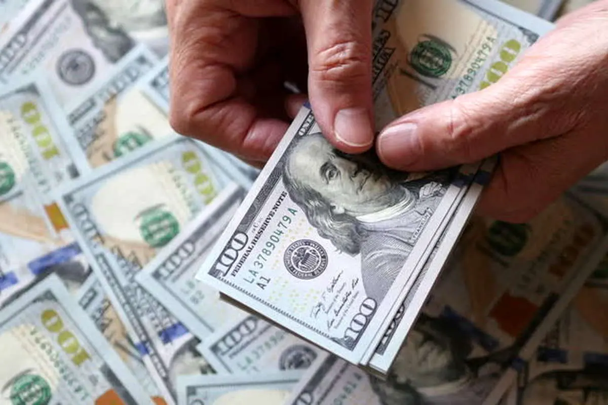 یک تریلیون دلار ثروت در اختیار ۱۲ نفر!