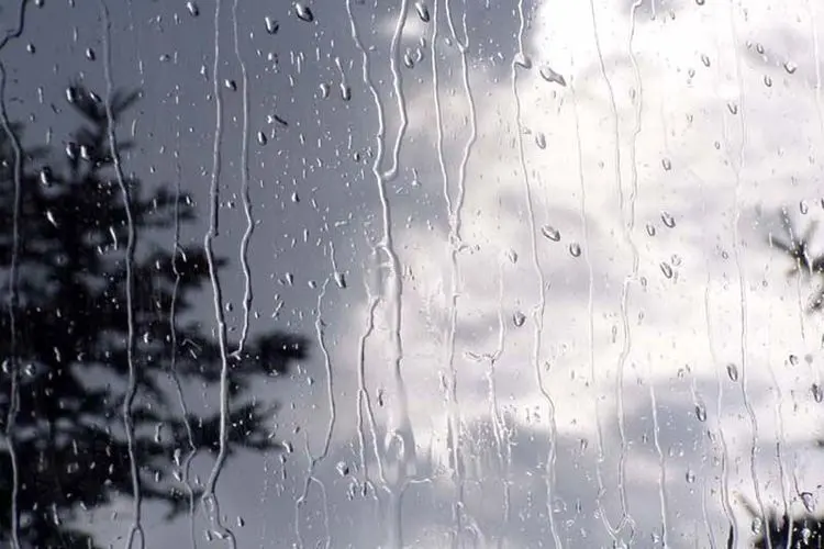 وقوع رگبار در پنج استان