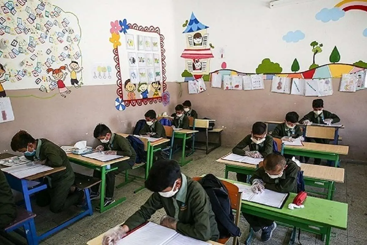 انتقاد کمیسیون بهداشت مجلس از بازگشایی مدارس