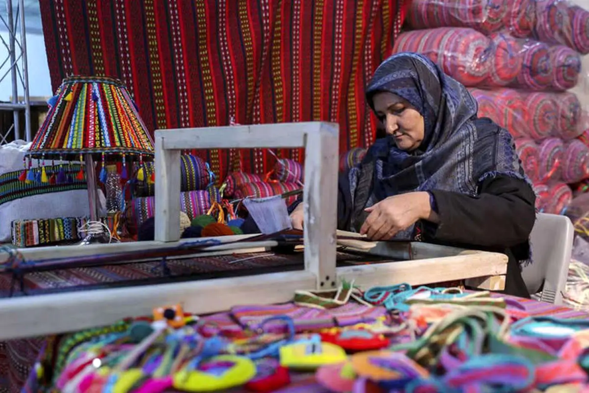 توسعه مشاغل خانگی؛ راهکار دولت برای کاهش بیکاری ایام کرونا