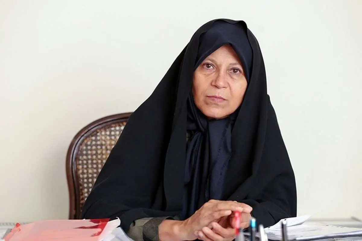 فائزه هاشمی: من "ممنوعالهمهچیز" هستم!