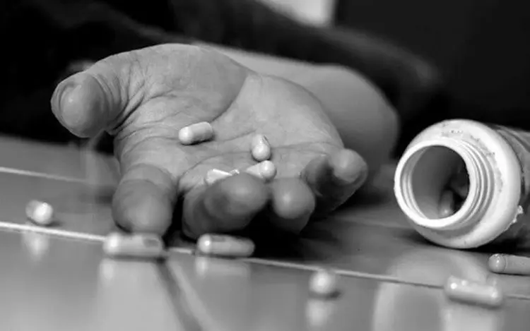آخرین آمار خودکشی؛ سال پیش چند ایرانی خودکشی کردند؟