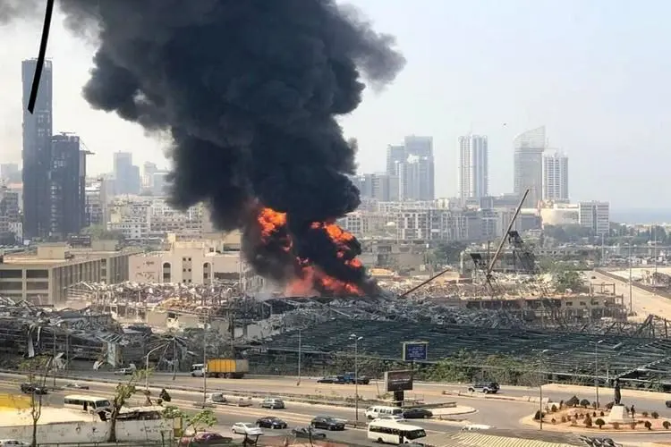 (ویدئو) بندر بیروت دوباره آتش گرفت