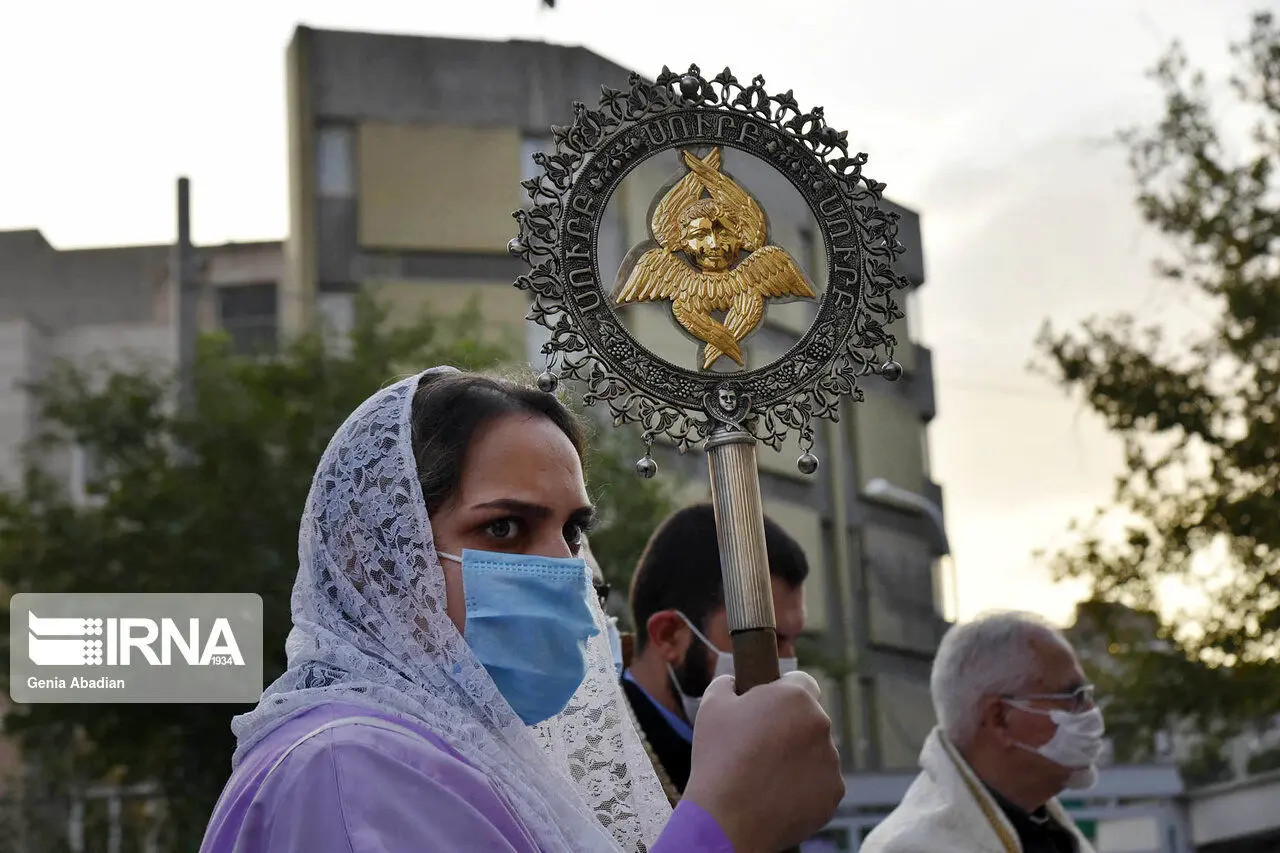 (تصاویر) بزرگداشت صلیب مقدس