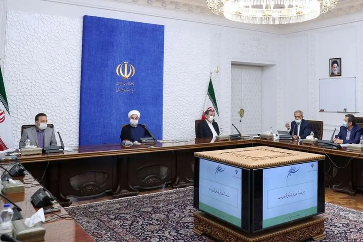 روحانی: نحوه خرید و فروش خودرو اصلاح شود