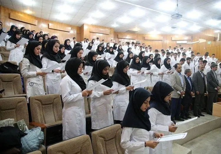 چرا حال دانشجویان پزشکی در ایران خوب نیست؟