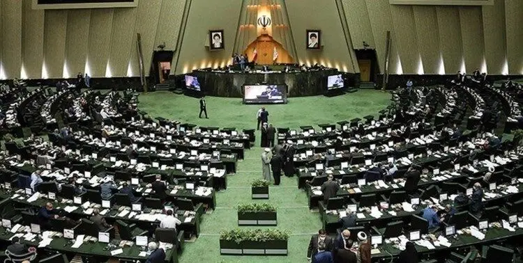 مجلس ۱۵۰۰ واکسن آنفلوآنزا را بازگرداند