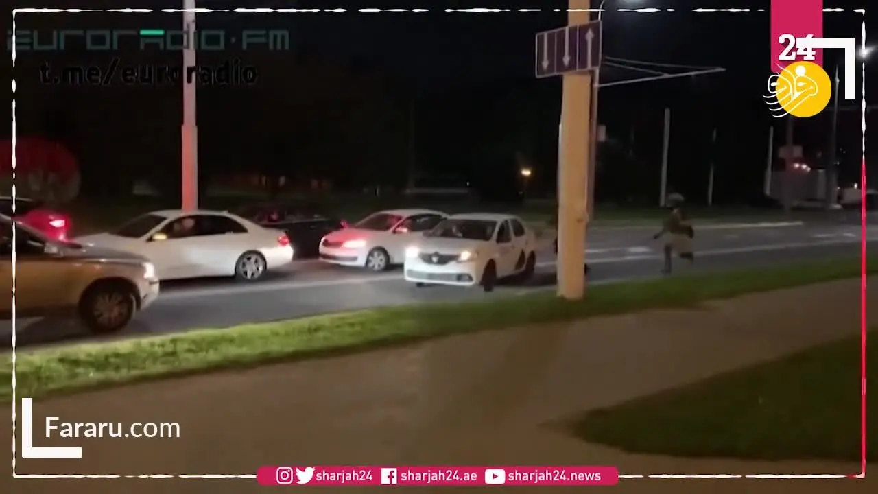 (ویدئو) فرار یک معترض با تاکسی در بلاروس!
