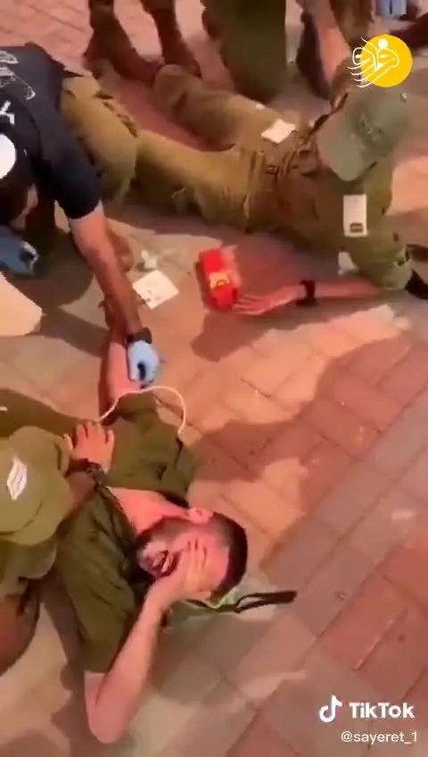 (ویدئو) وحشت نظامی اسرائیل از آمپول زدن!