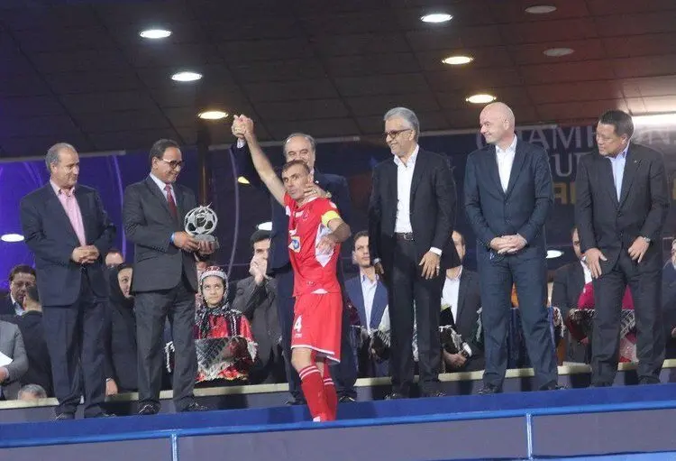 عبور از «بابا مسعود»