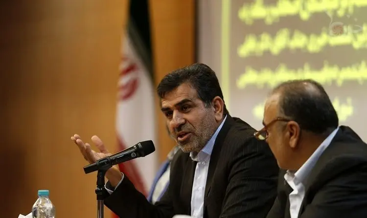 نماینده ساری: خانه ندارم؛ منزل فامیل می‌خوابم!