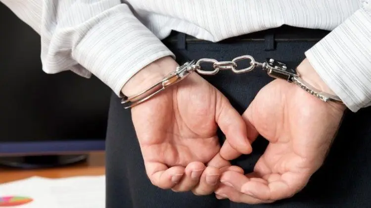 دستگیری سرپرست سازمان مدیریت حمل و نقل شهرداری بوشهر