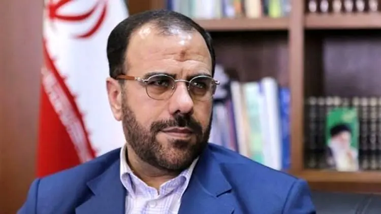 روحانی برای دفاع از رزم حسینی به مجلس نمی‌رود
